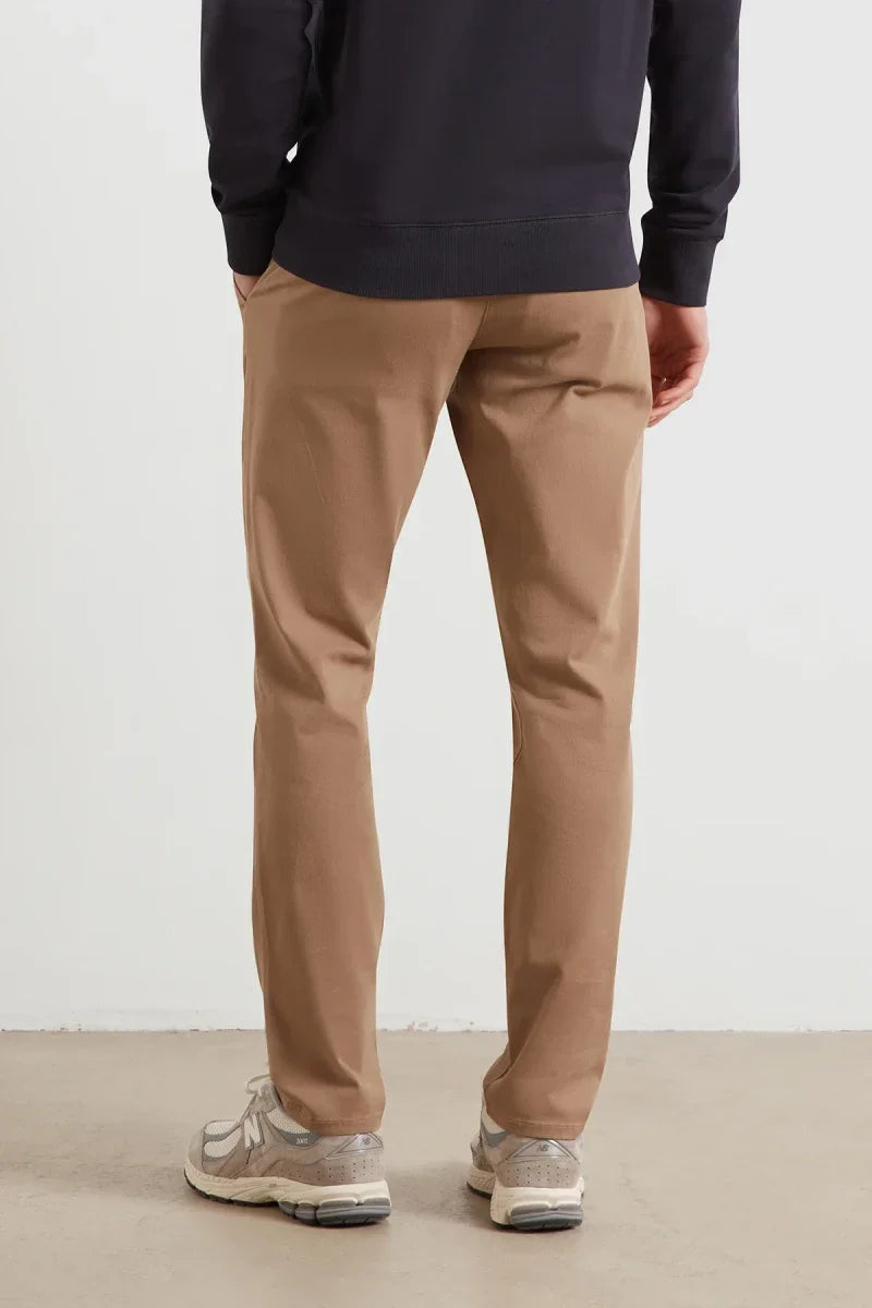 Farah Elm Stretch Twill Chino Beige
