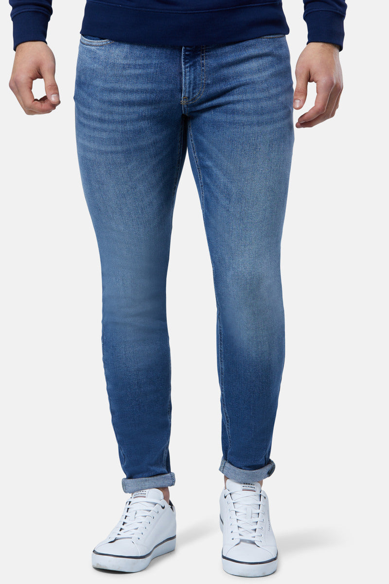Calvin Klein 8101 Super Skinny Jeans